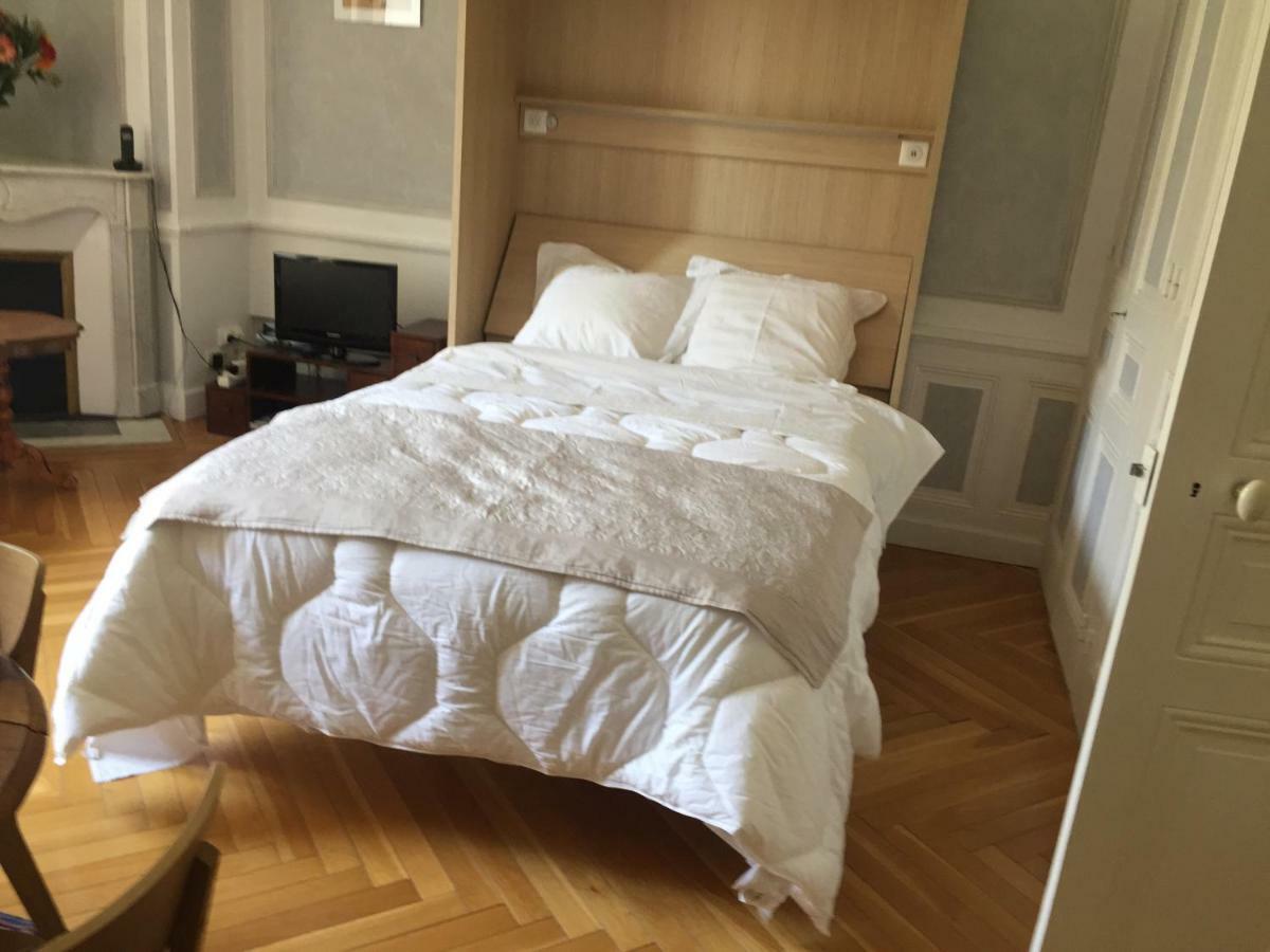 Beau-Site 46 Apartment Екс ле Бен Екстериор снимка